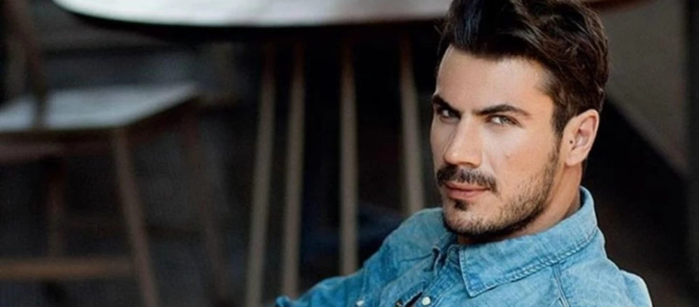 Η... γκάφα του Άκη Πετρετζίκη που άφησε με το στόμα «ανοιχτό» την Ελένη Μενεγάκη (βίντεο)